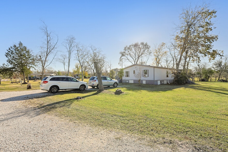 More Photos Of 1749 Max Rd, Pearland Manufactured Housing Mobile Home Park For Sale