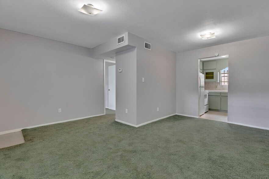 More Photos Of 3501 N Macgregor Way, Houston Apartments For Sale