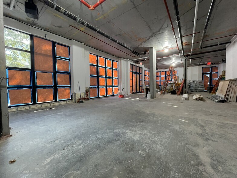 More Photos Of 57 S 6th St, Brooklyn Apartments For Lease