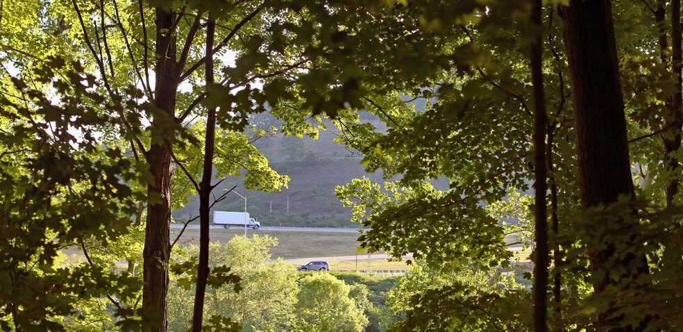 More Photos Of 1024 Creekside Ln, Pittsburgh Land For Sale
