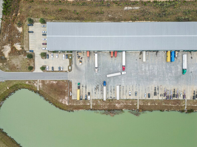 More Photos Of 161 Morgan Lakes Industrial Blvd, Savannah Warehouse For Lease