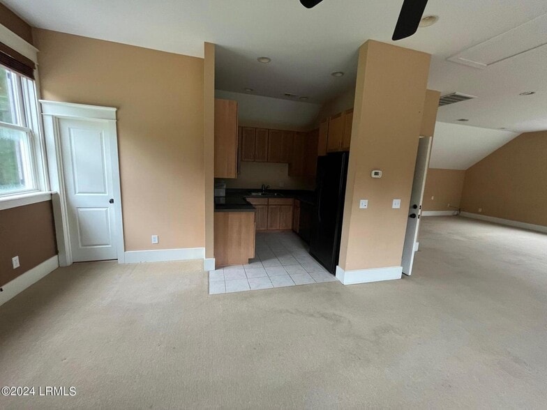 More Photos Of 25 Toppers Ln, Beaufort Office Residential For Sale