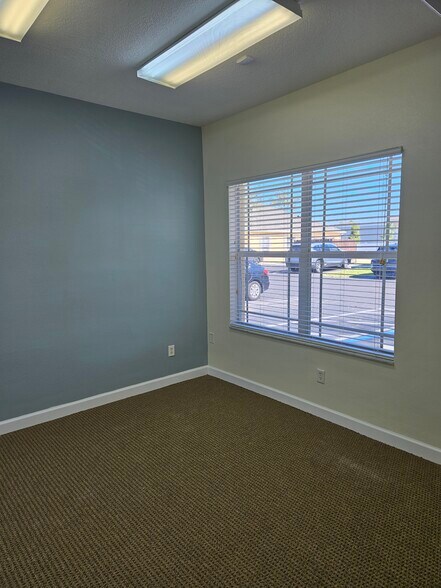 More Photos Of 10011-10021 Water Works Ln, Riverview Medical For Sale