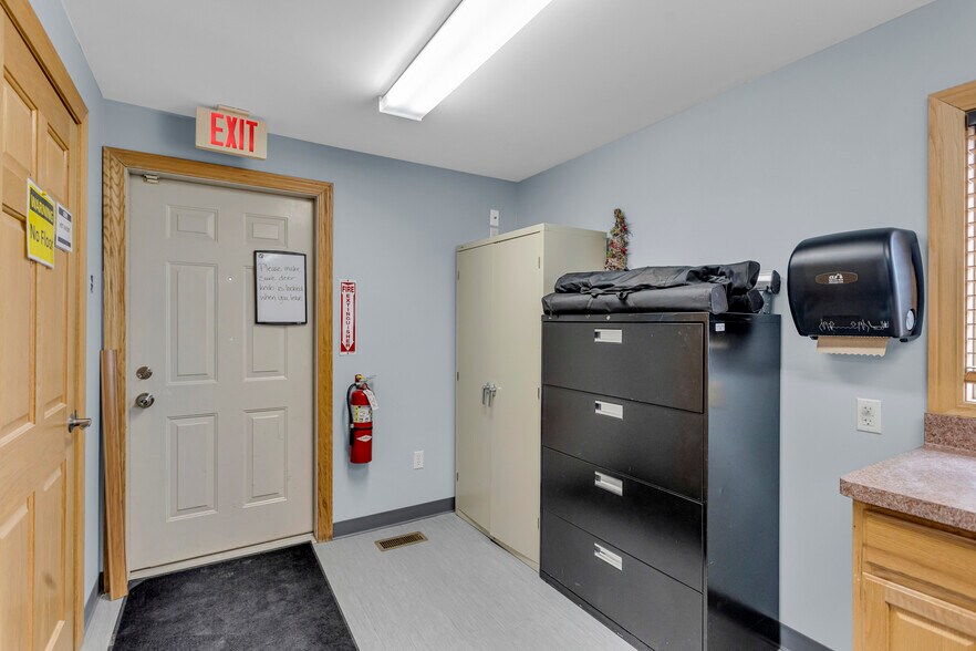 More Photos Of 113 S East Ave, Jackson Medical For Lease