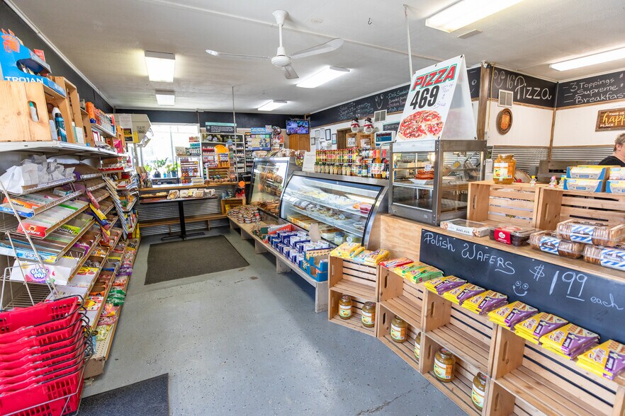 More Photos Of 8995 S US Highway 35, Monterey General Retail For Sale