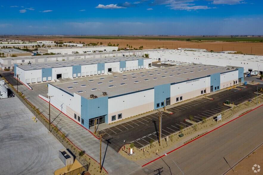 More Photos Of 1774 Pan American St, Calexico Warehouse For Lease
