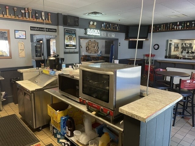 More Photos Of 300 Carew St, Chicopee Restaurant For Sale