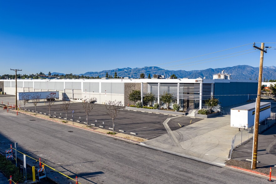 More Photos Of 14421-14441 Bonelli St, City of Industry Warehouse For Lease