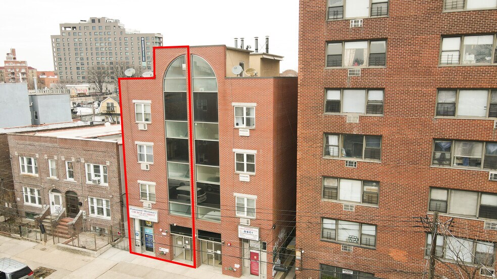 More Photos Of 40-21 69th St, Flushing Apartments For Sale