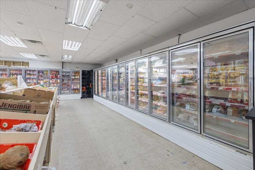 More Photos Of 331-335 Grape St, Whitehall Freestanding For Sale