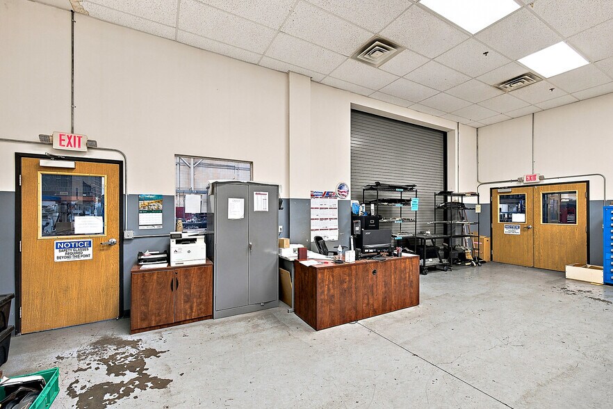 More Photos Of 33842 James J. Pompo Dr, Fraser Manufacturing For Sale