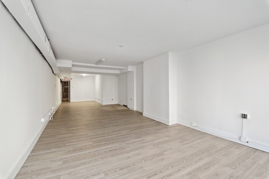 More Photos Of 773 Washington Blvd, Baltimore Storefront Retail Residential For Lease