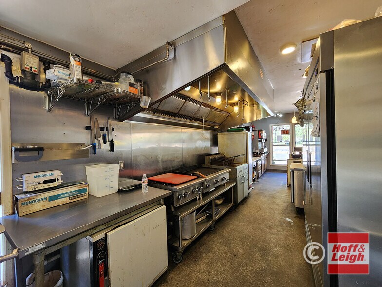 More Photos Of 1416 Argentine St, Georgetown General Retail For Lease