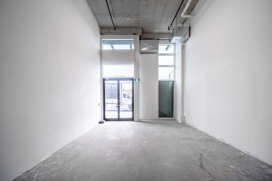 More Photos Of 8415 Granville St, Vancouver Apartments For Sale
