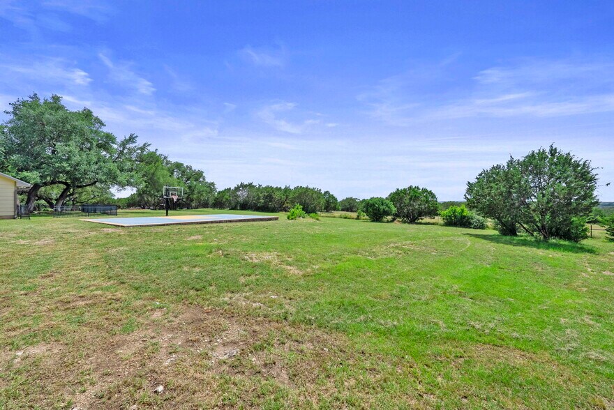More Photos Of 539 Oak Vista Dr, Burnet Land For Sale