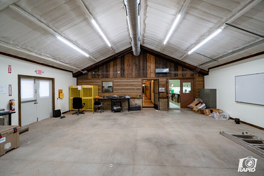 More Photos Of 7409 Industrial Ave, Midland Warehouse For Lease