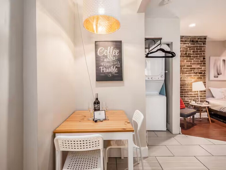 More Photos Of 370-372 Forest St, Columbus Apartments For Sale
