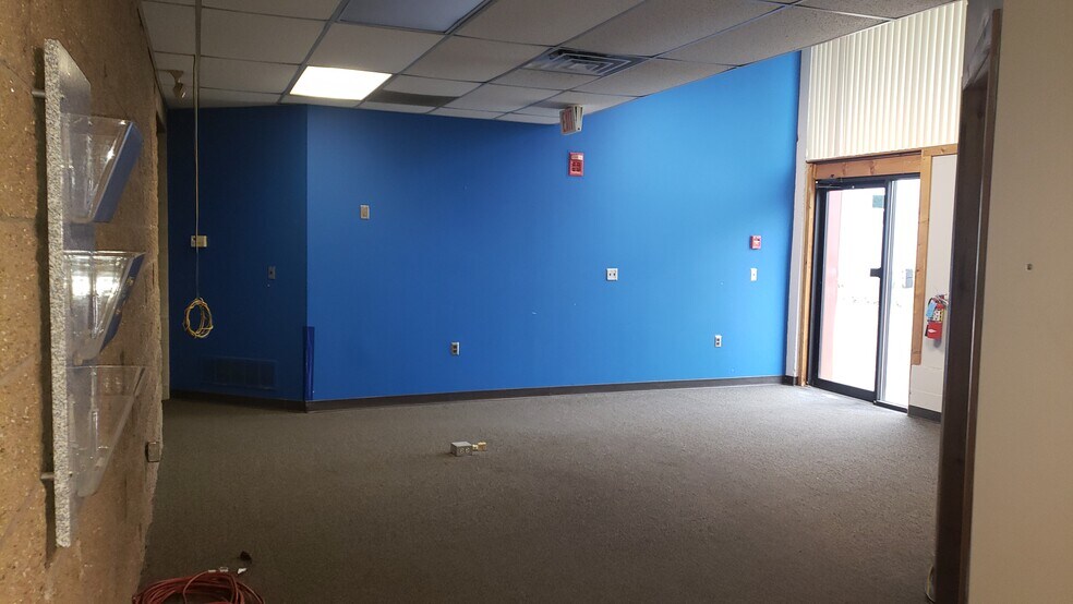 More Photos Of 51-55 Lake St, Nashua Light Manufacturing For Sale