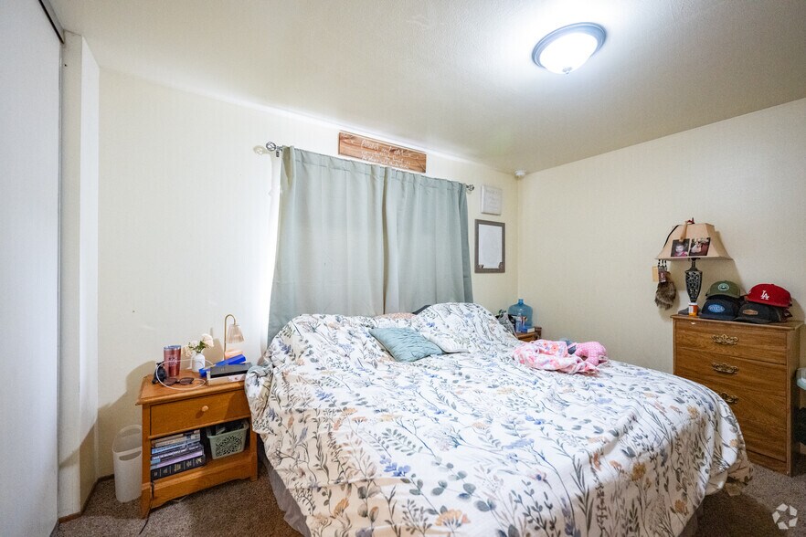 More Photos Of 2351 Westwood Ct, Arcata Apartments For Sale