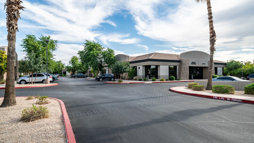 More Photos Of 633 E Ray Rd, Gilbert Office For Sale