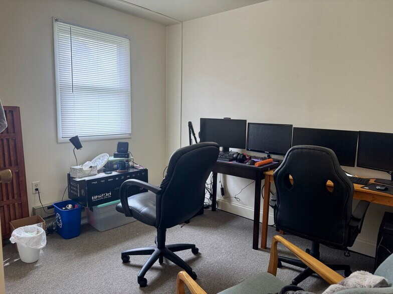 More Photos Of 250 E Water St, Slippery Rock Apartments For Sale