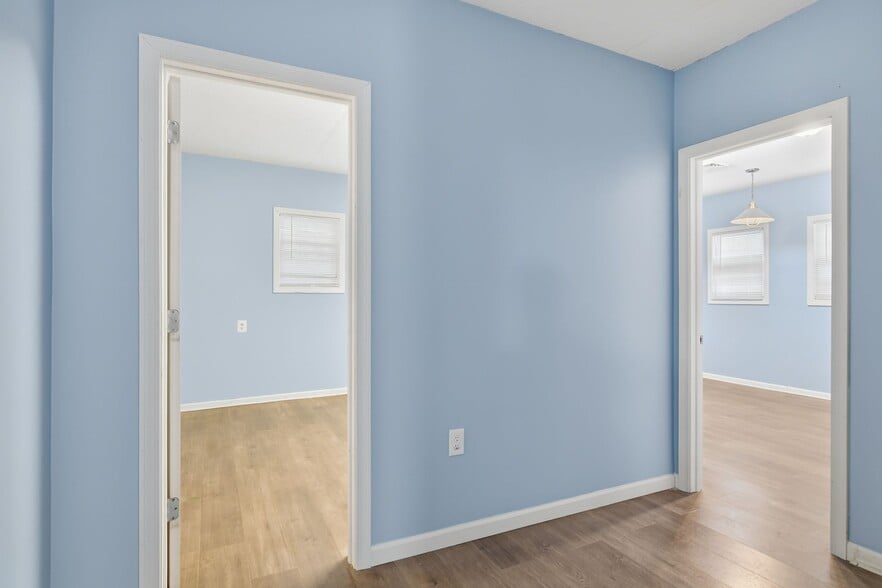 More Photos Of 1508 Main St, Agawam Restaurant For Sale