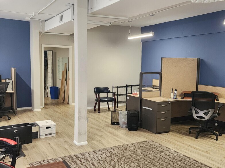More Photos Of 1640 9th Ave N, Saint Petersburg Office For Lease