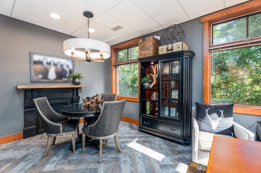 More Photos Of 1127 S Old US 23, Brighton Loft Creative Space For Sale