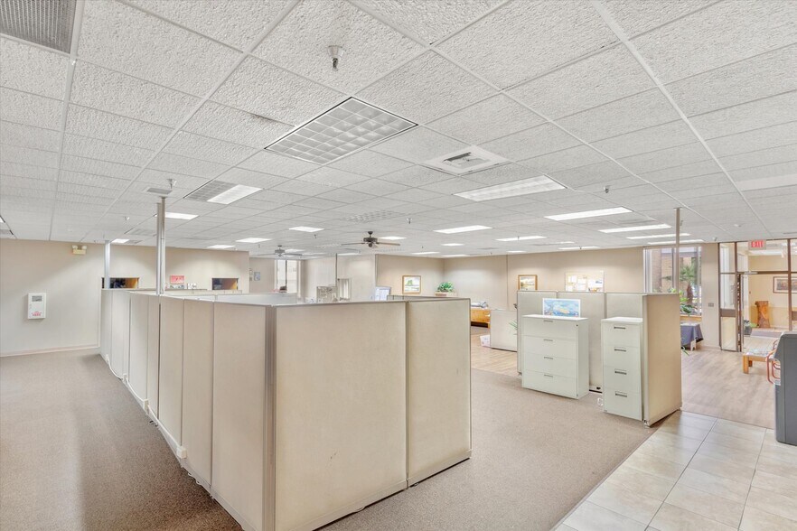 More Photos Of 1825 St Johns Ave, Palatka Office For Sale