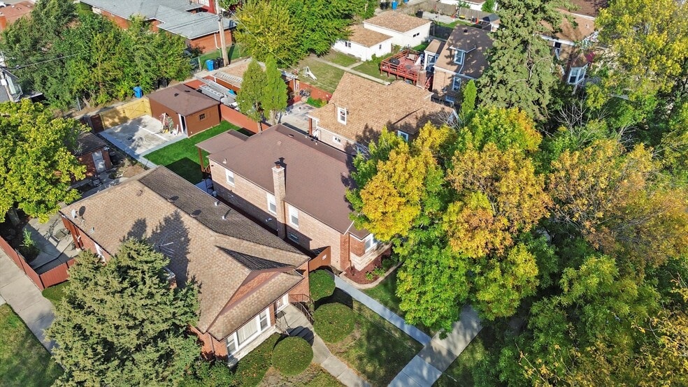 More Photos Of 14721 Kilbourne Ave, Midlothian Schools For Sale