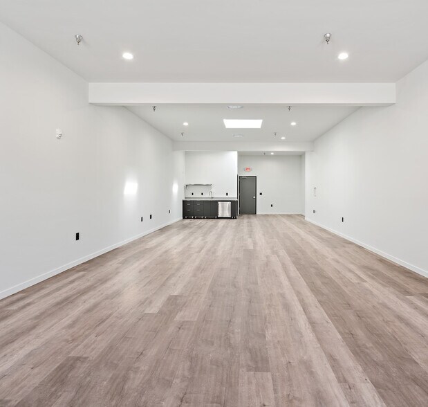 More Photos Of 1441 Stevenson St, San Francisco Warehouse For Sale