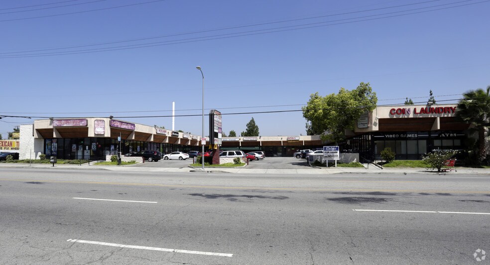 Primary Photo Of 20021 Roscoe Blvd, Winnetka Storefront For Lease
