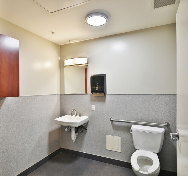 More Photos Of 261-269 S San Pedro St, Los Angeles Apartments For Sale