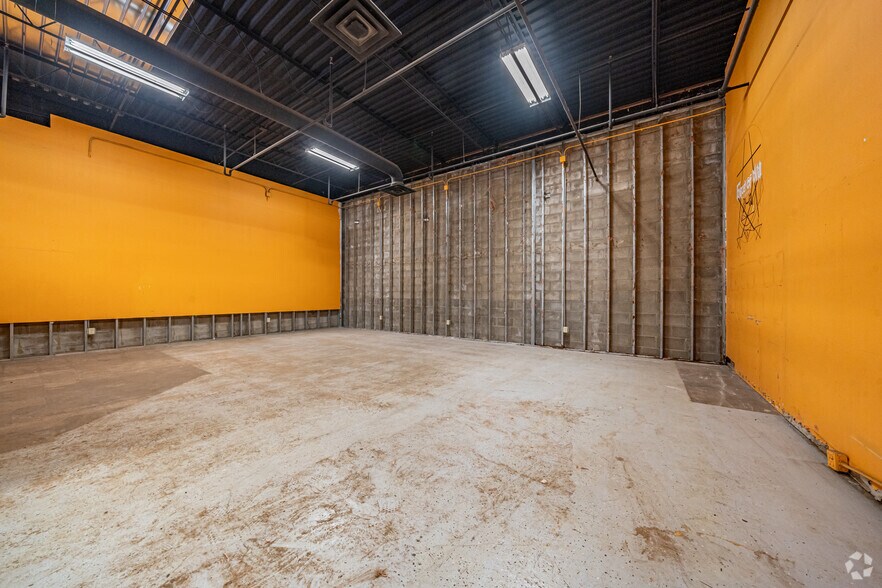 More Photos Of 2273 Washington Rd, Washington Storefront For Sale