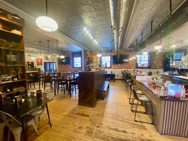 More Photos Of 17 Kellogg Ave, Amherst Storefront Retail Office For Lease