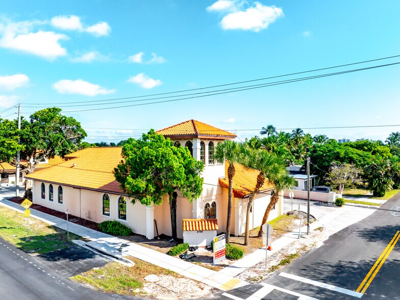 More Photos Of 2120 N Dixie Hwy, Boca Raton Unknown For Lease