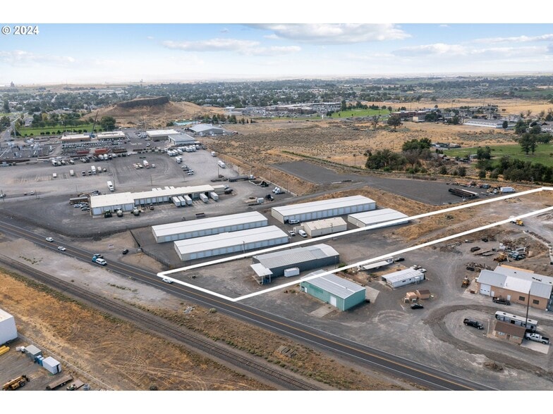 More Photos Of 1845 N 1st Pl, Hermiston Warehouse For Sale