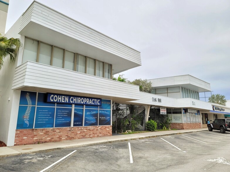 More Photos Of 2631 E Oakland Park Blvd, Fort Lauderdale Medical For Lease
