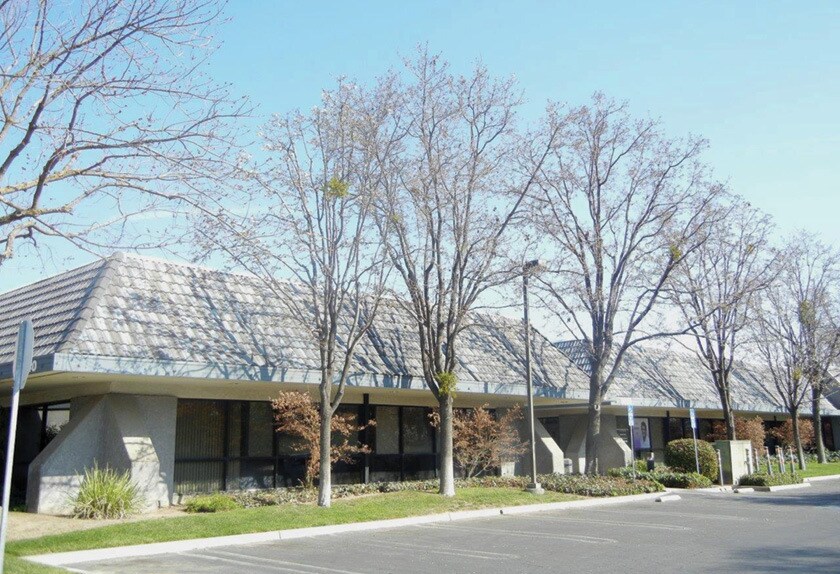 More Photos Of 5650 N Fresno St, Fresno Medical For Sale