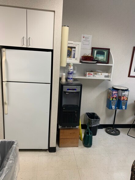 More Photos Of 5444 Riverside Dr, Macon-Bibb Office For Lease