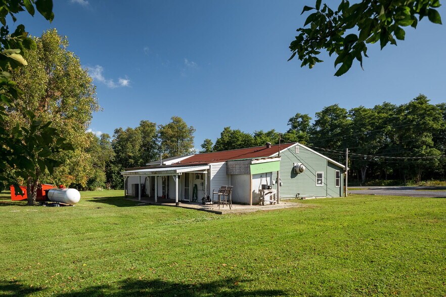 More Photos Of 7641 State Route 3, Henderson Restaurant For Sale