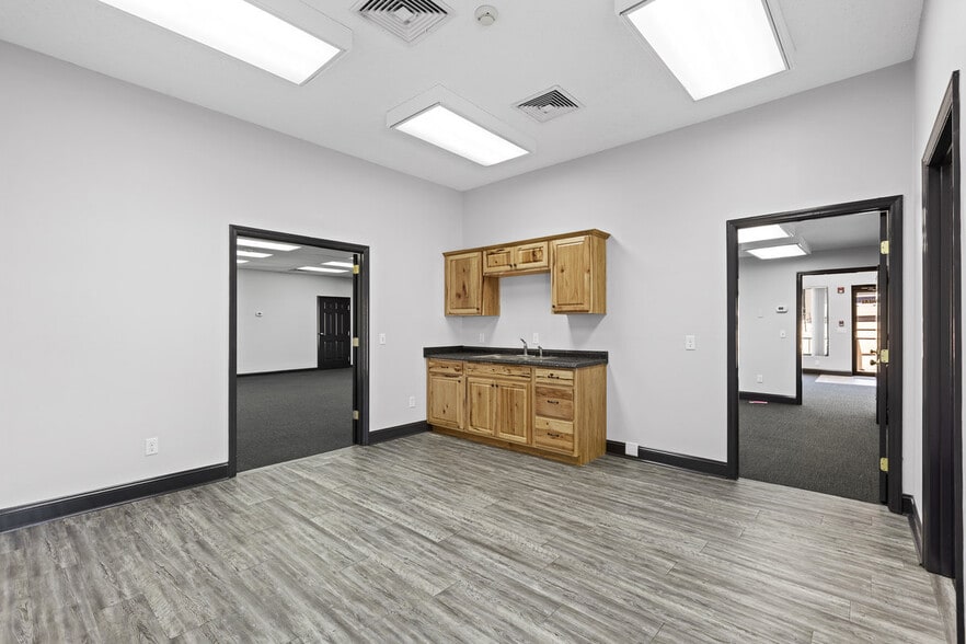 More Photos Of 4608 Hixson Pike, Hixson Office For Lease
