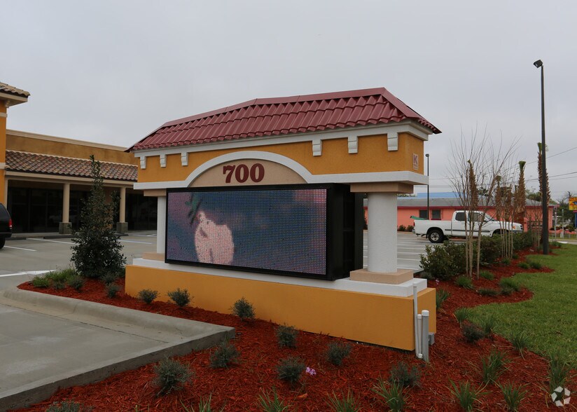 More Photos Of 700 S Ridgewood Ave, Daytona Beach Unknown For Lease