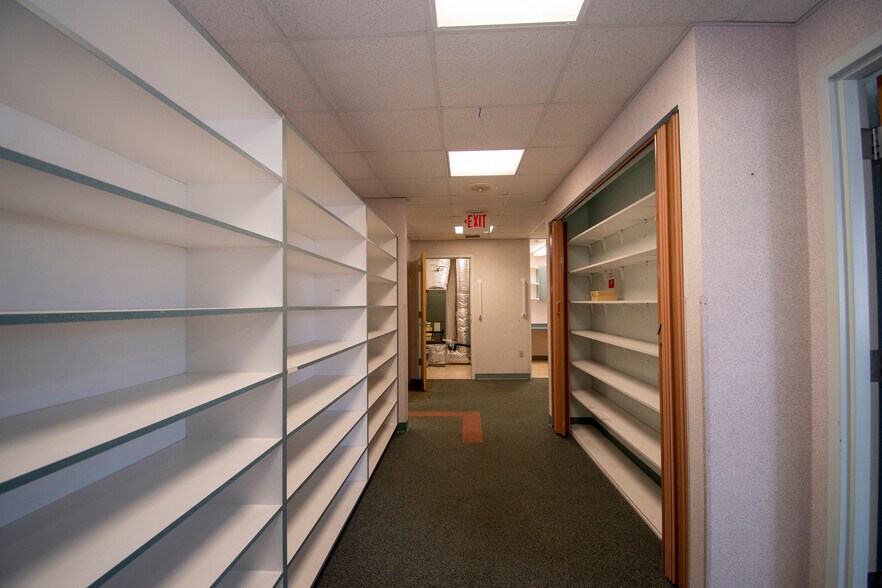 More Photos Of 2525 Harbor Blvd, Port Charlotte Medical For Lease