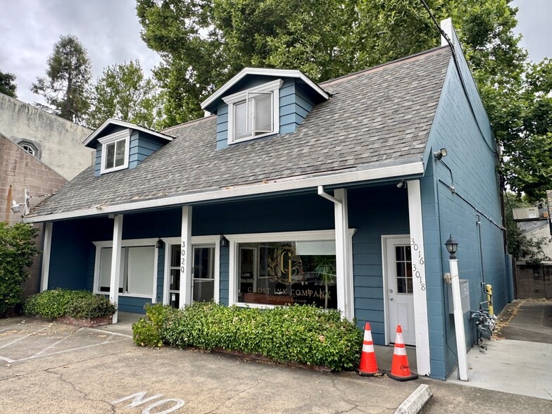 More Photos Of 3010 Freeport Blvd, Sacramento General Retail For Sale