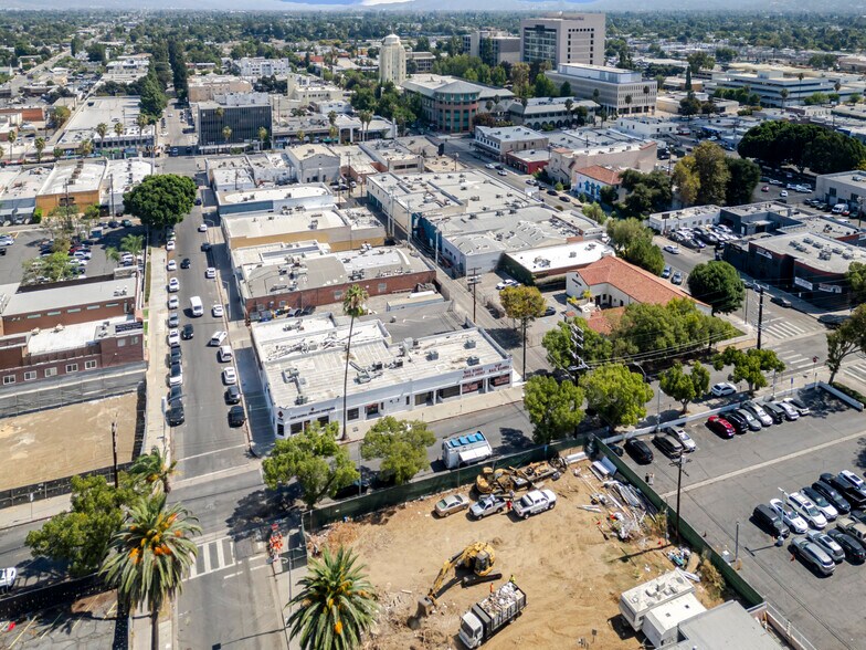 More Photos Of 14554-14560 Friar St, Van Nuys Freestanding For Sale