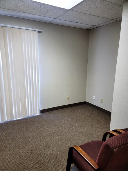 More Photos Of 2222 S Dobson Rd, Mesa Office For Lease