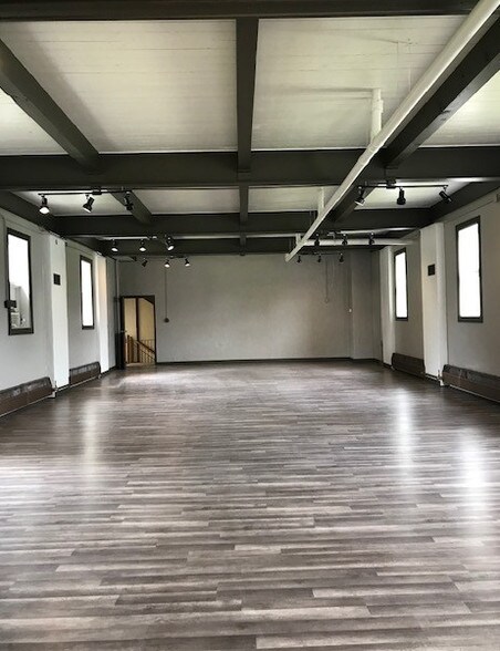 More Photos Of 1603 N Prairie Ave, Crest Hill Religious Facility For Sale