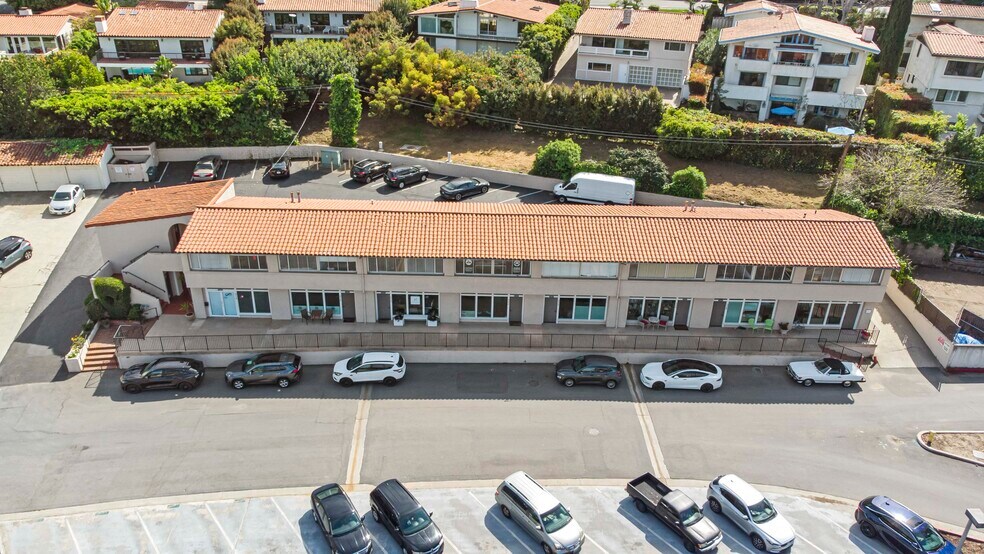 More Photos Of 316-348 Tejon Pl, Palos Verdes Estates Storefront Retail Office For Sale