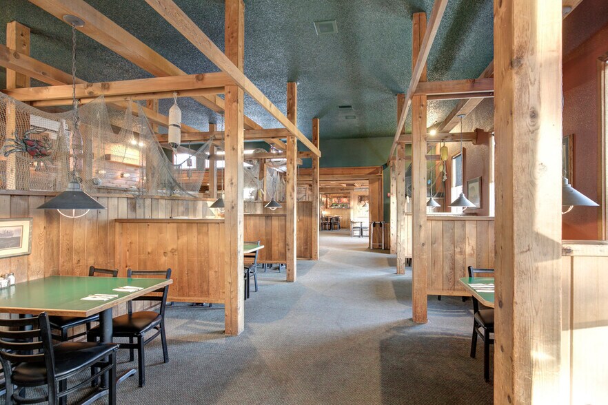 More Photos Of 857 Point Brown Ave NW, Ocean Shores Restaurant For Sale